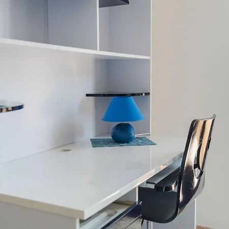 Apartamento Bright House